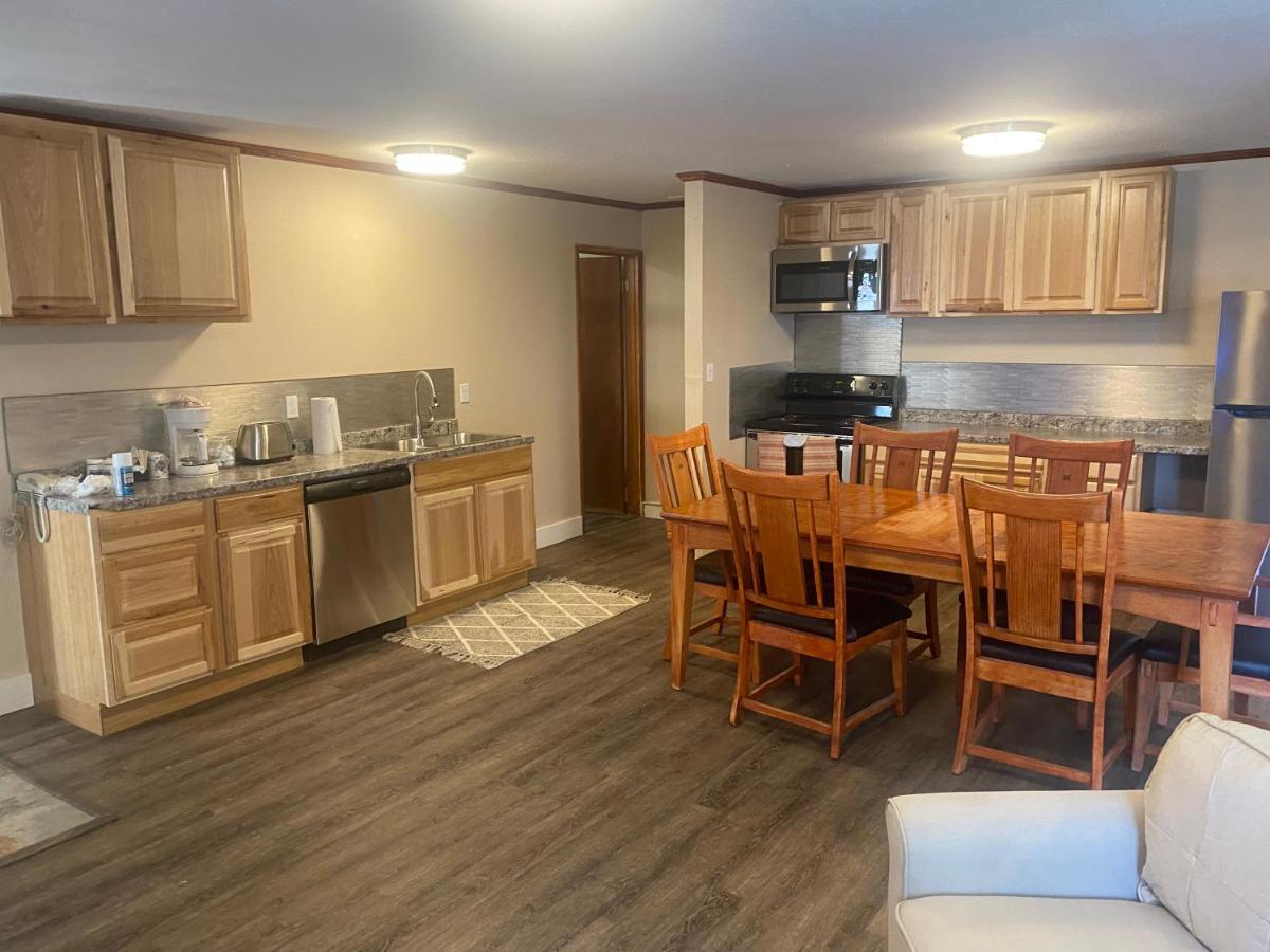 Heidi'S Inn Ilwaco エクステリア 写真