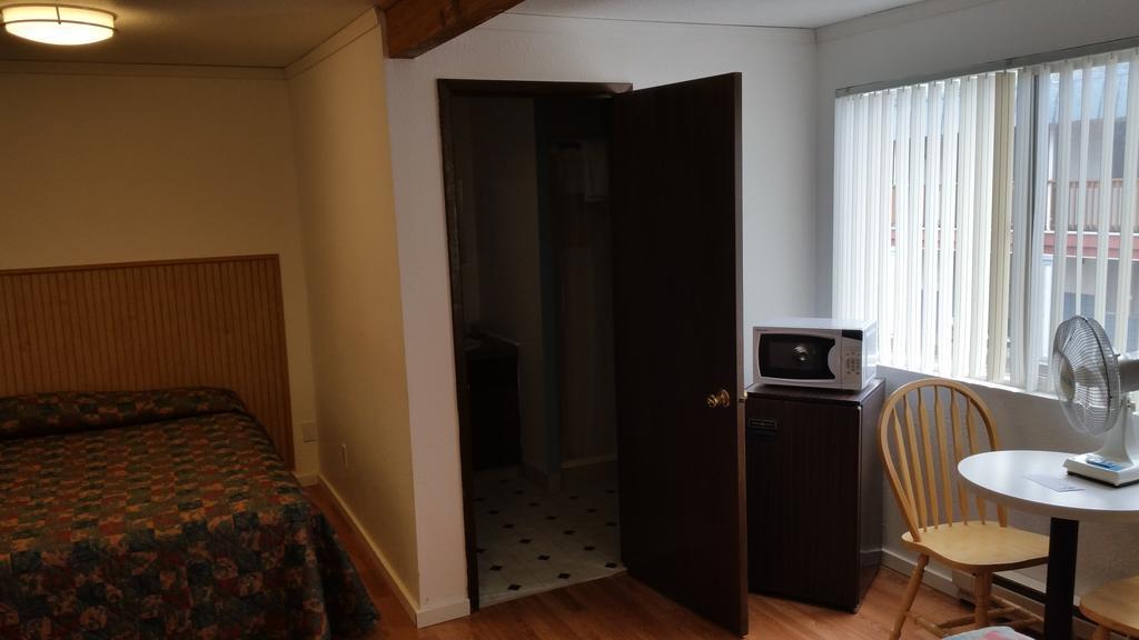 Heidi'S Inn Ilwaco エクステリア 写真
