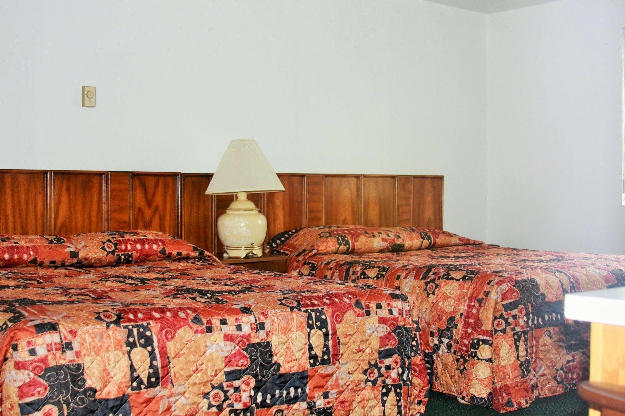 Heidi'S Inn Ilwaco エクステリア 写真