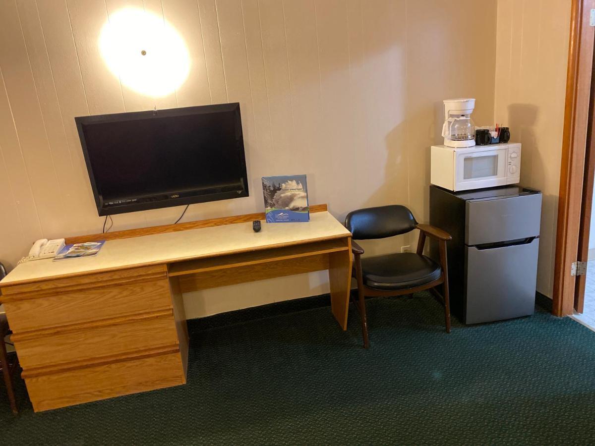 Heidi'S Inn Ilwaco エクステリア 写真